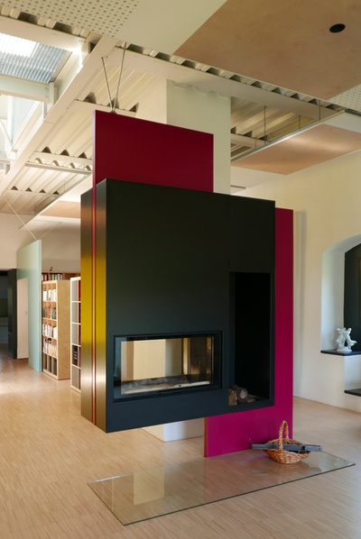 Objekt Dr. Resch / Krems Rehberg, offener Kamin im Wohnzimmer