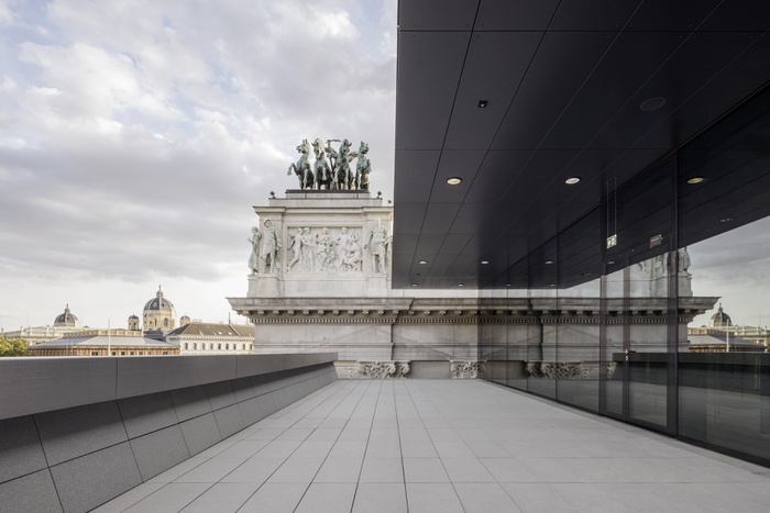 Österreichisches Parlament_Hofburgterrasse