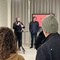 Im Bild: Roman Höllbacher (Künstlerischer Leiter der Initiative Architektur) und Karl Thalmeier (Vorsitzender der Landesgruppe Salzburg der ZVÖ) begrüßen – © Initiative Architektur