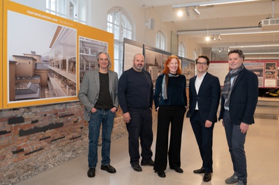 Yorck Förster (Kurator), Mario Lorenz (Ausstellungsgestaltung), Andrea Jürges (Kuratorin), Lukas Crepaz (Kaufmännischer Direktor der Salzburger Festspiele) und Roman Höllbacher (Leiter der Initiative Architektur)